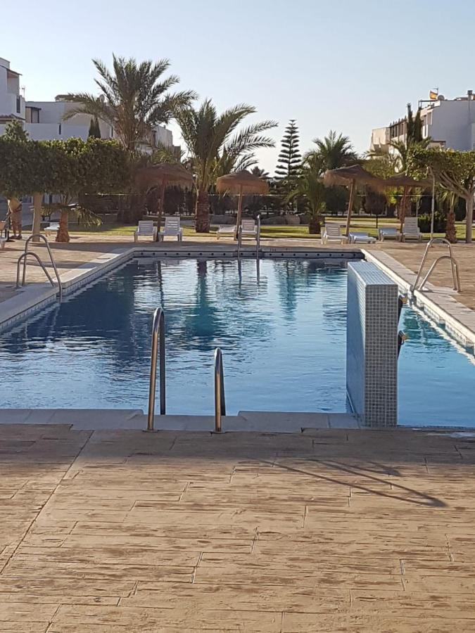 Casa Baja Naturista Con Patio En Primera Linea De Playa Con Piscina Comunitaria! Vera Zewnętrze zdjęcie